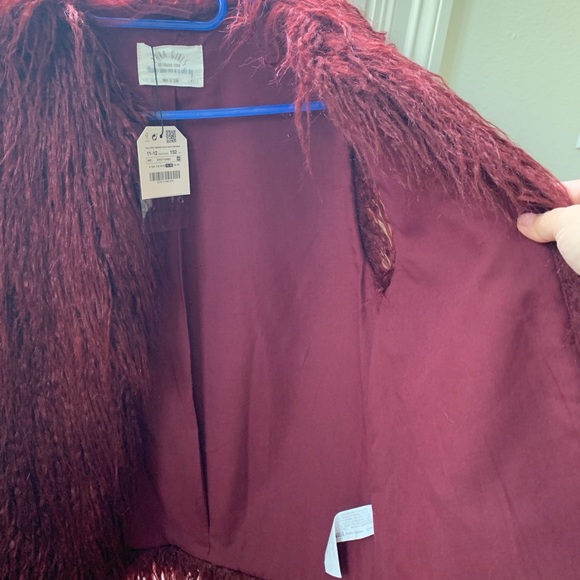 ZARA Girl's Faux Fur Vest With Front Tie Wrap Closure Dark Gray Size: 11/12 - Picture 3 of 4